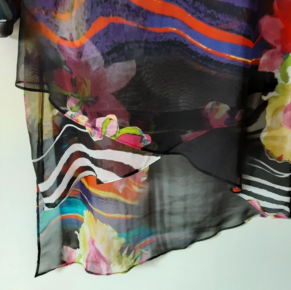 Frank Lyman Floral Multicoloured Hi-Low Tunic - Picture 2 of 7